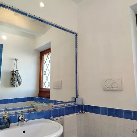 Βίλα La Casa In For 9 Park In The Hill Collamato